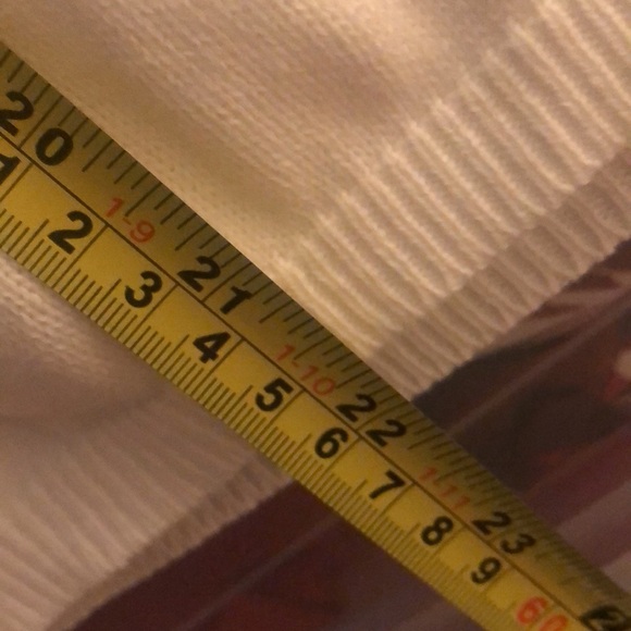 3/$25 PIERRE CARDIN L (12-14 Fit) cotton knit style top - Picture 10 of 10